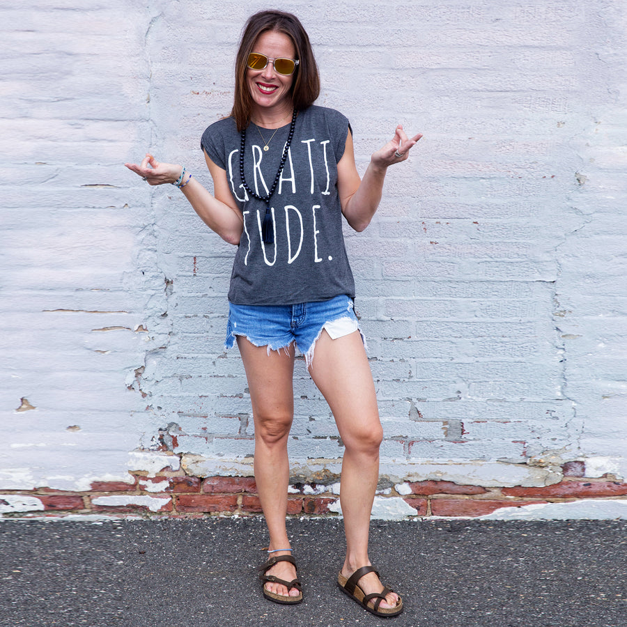 Gratitude Muscle Tee Grey - Being Happy Buddha